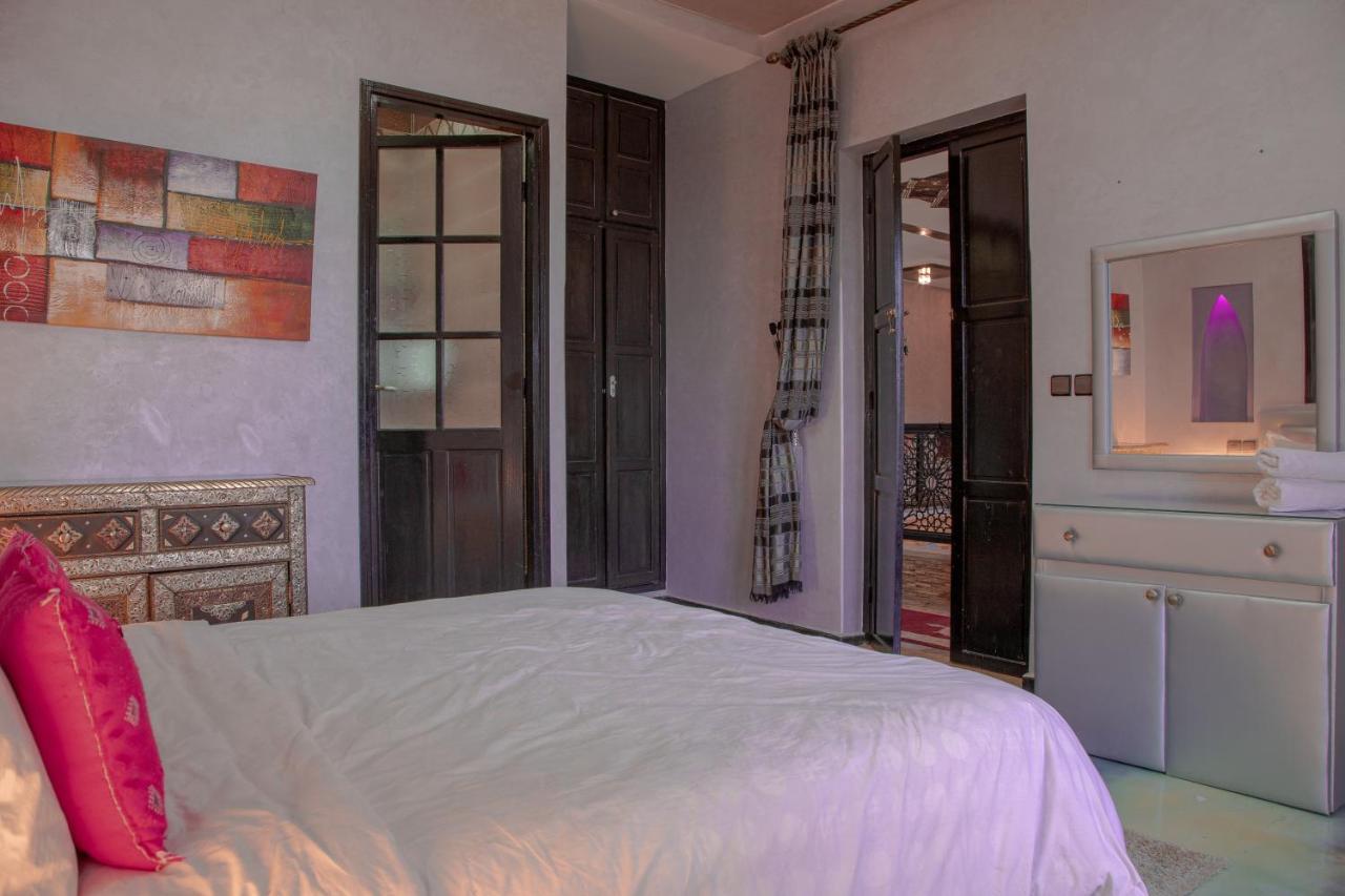 Jnanat Aicha Guesthouse Wawizelte Екстер'єр фото