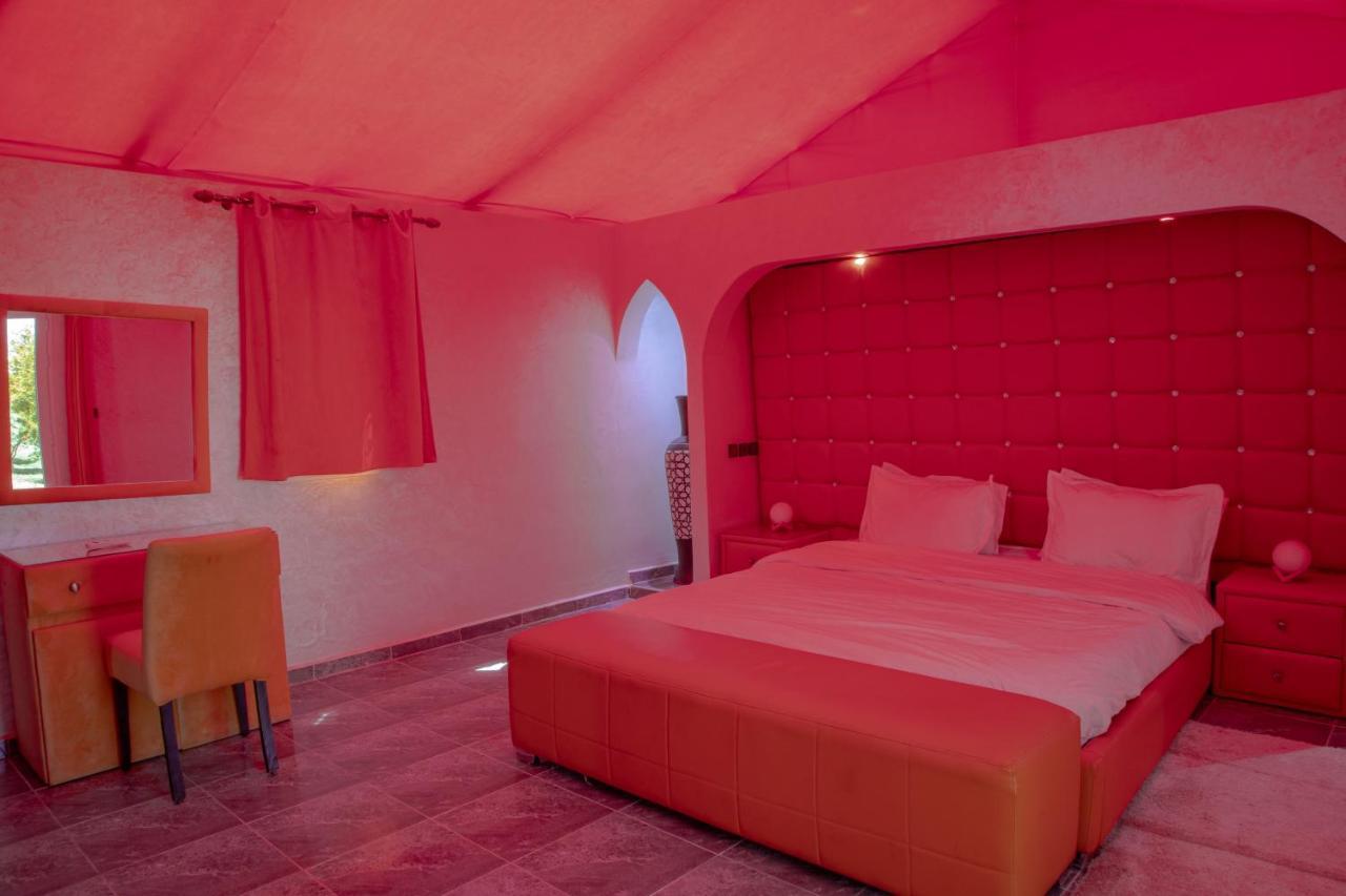 Jnanat Aicha Guesthouse Wawizelte Екстер'єр фото