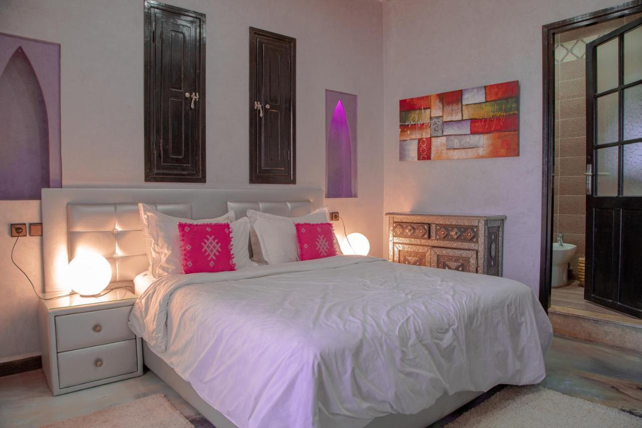 Jnanat Aicha Guesthouse Wawizelte Екстер'єр фото