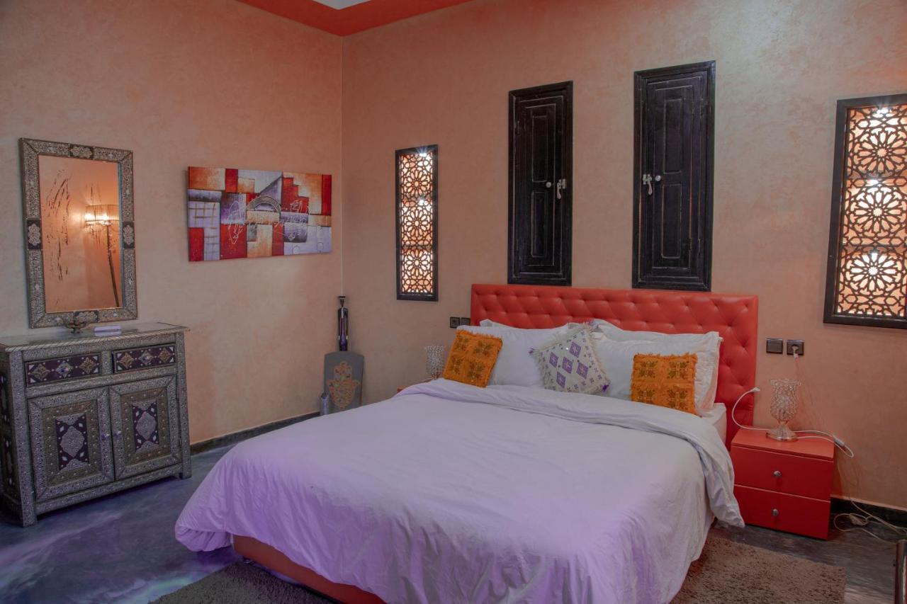 Jnanat Aicha Guesthouse Wawizelte Екстер'єр фото