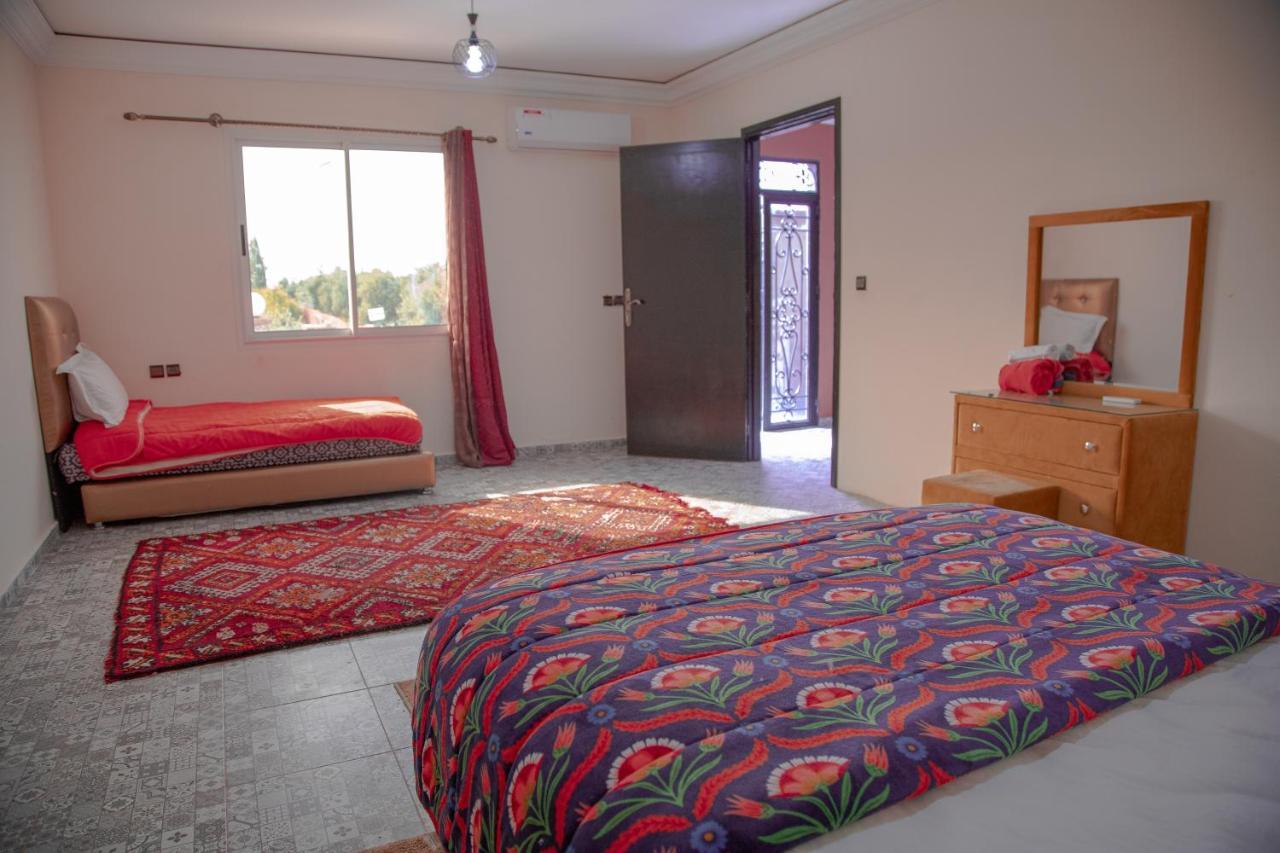 Jnanat Aicha Guesthouse Wawizelte Екстер'єр фото