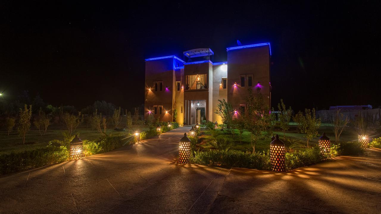 Jnanat Aicha Guesthouse Wawizelte Екстер'єр фото